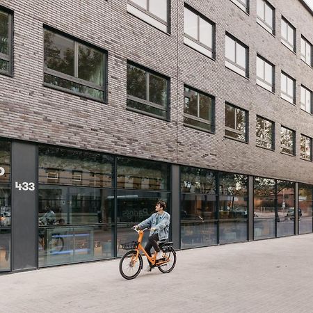 For Students Studying In Barcelona Only - Stunning Spacious Studios And Private Rooms At Pallars Student Accommodation Exterior foto