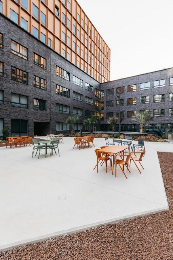 For Students Studying In Barcelona Only - Stunning Spacious Studios And Private Rooms At Pallars Student Accommodation Exterior foto