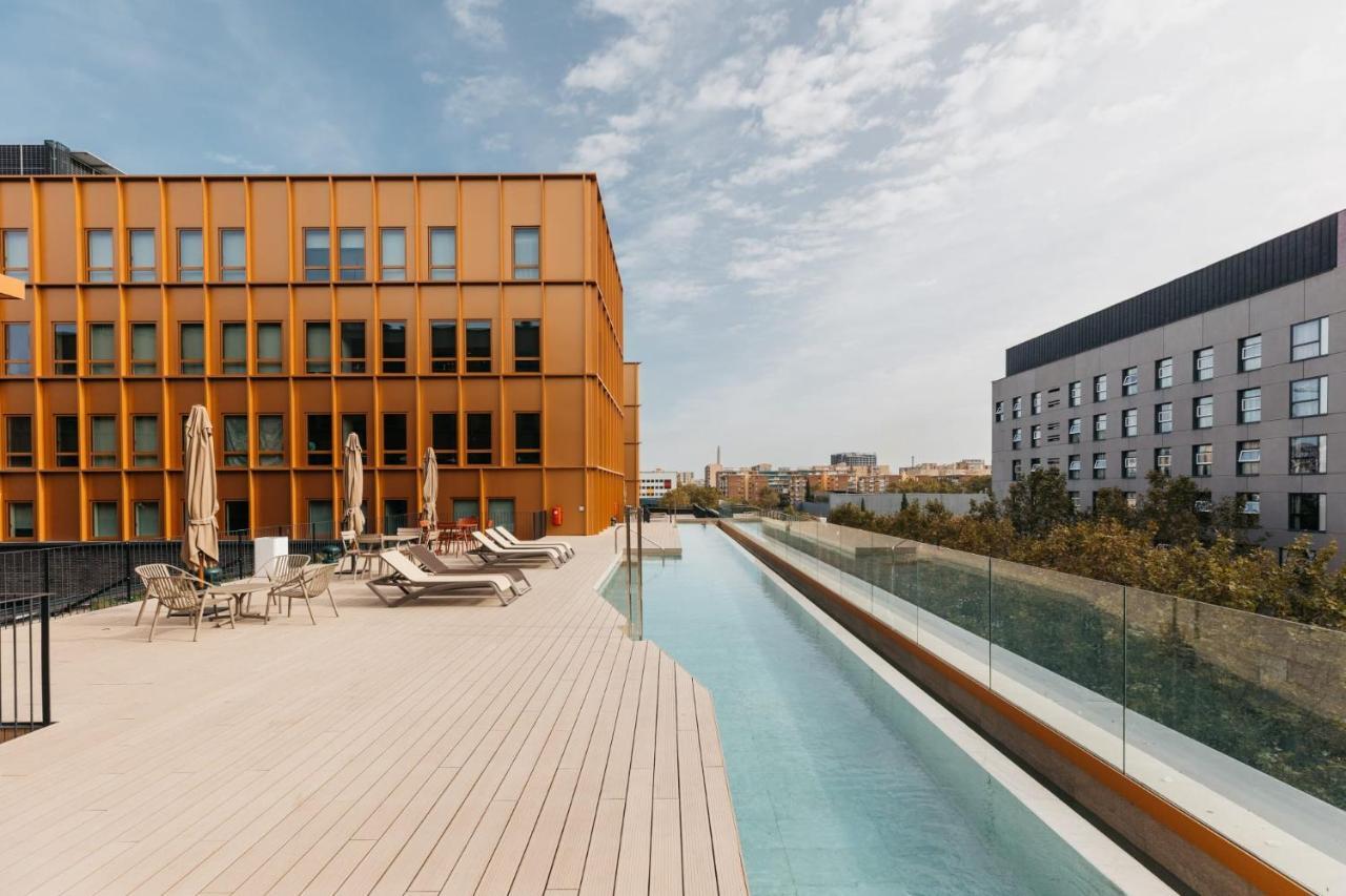 For Students Studying In Barcelona Only - Stunning Spacious Studios And Private Rooms At Pallars Student Accommodation Exterior foto